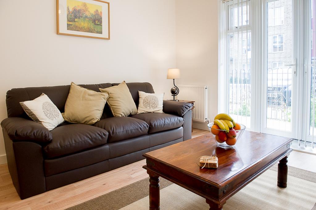 Stockley Apartments West Drayton  Dış mekan fotoğraf